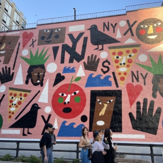 Image of DSI Students walking the Highline in NYC.